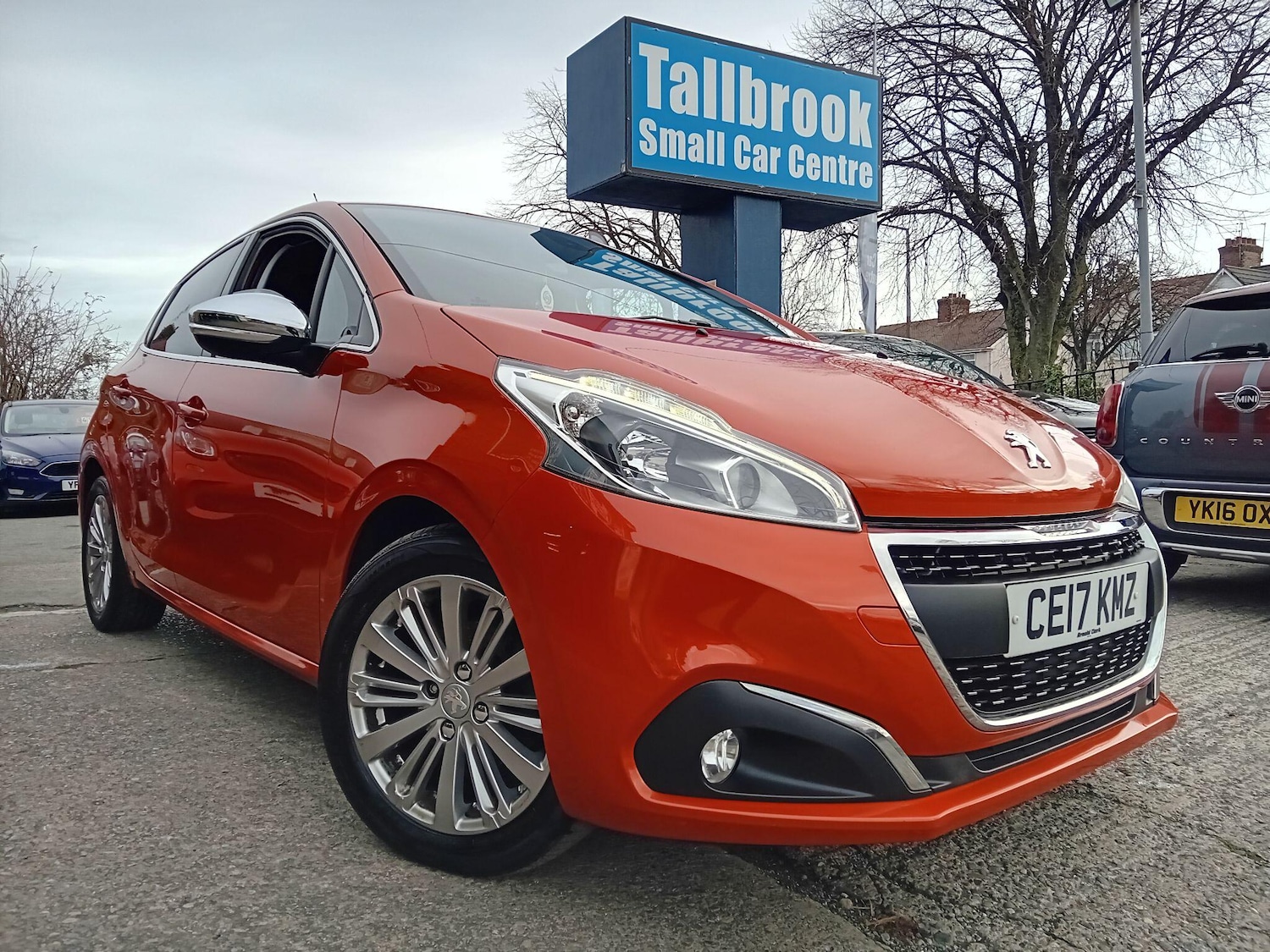 Used Peugeot 208 2017 for sale - 76702010: Photo 1