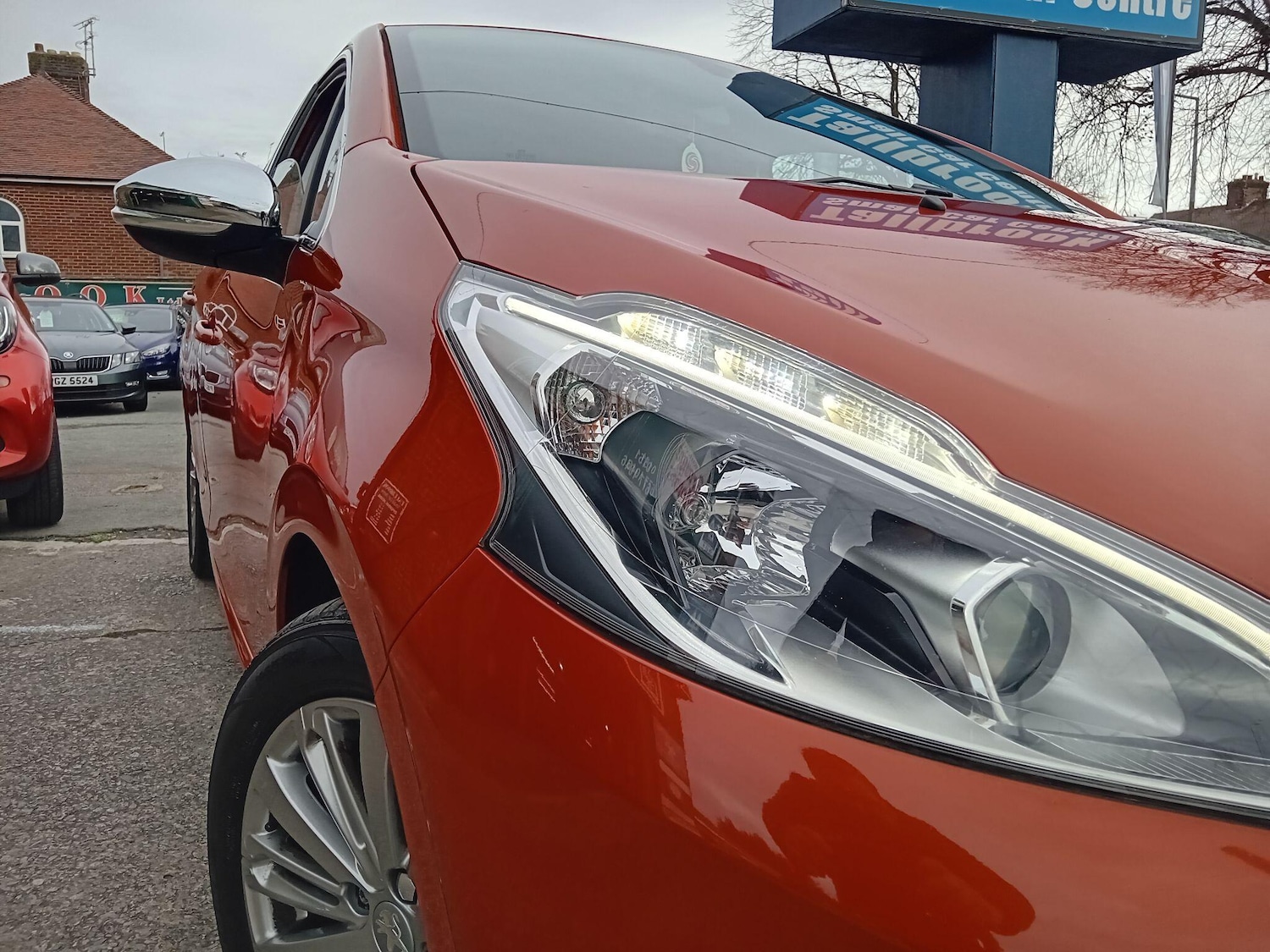 Used Peugeot 208 2017 for sale - 76702010: Photo 34