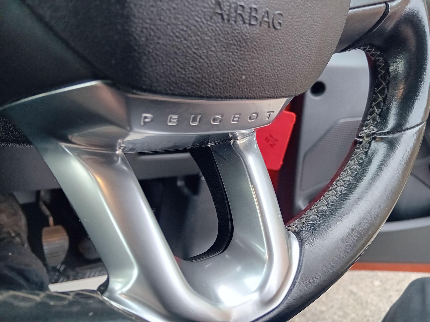 Used Peugeot 208 2017 for sale - 76702010: Photo 43