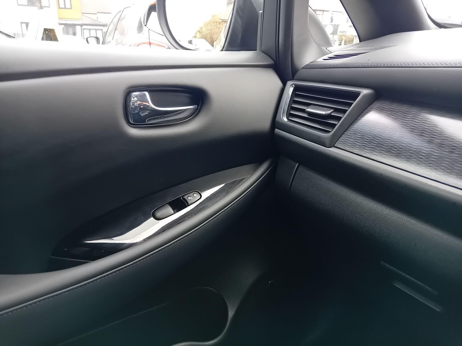 Used Nissan Leaf 2020 for sale - 76121583: Photo 41