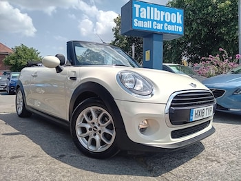 Used MINI Convertible 2018 for sale - 79012755: Photo