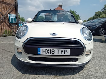 Used MINI Convertible 2018 for sale - 79012755: Photo