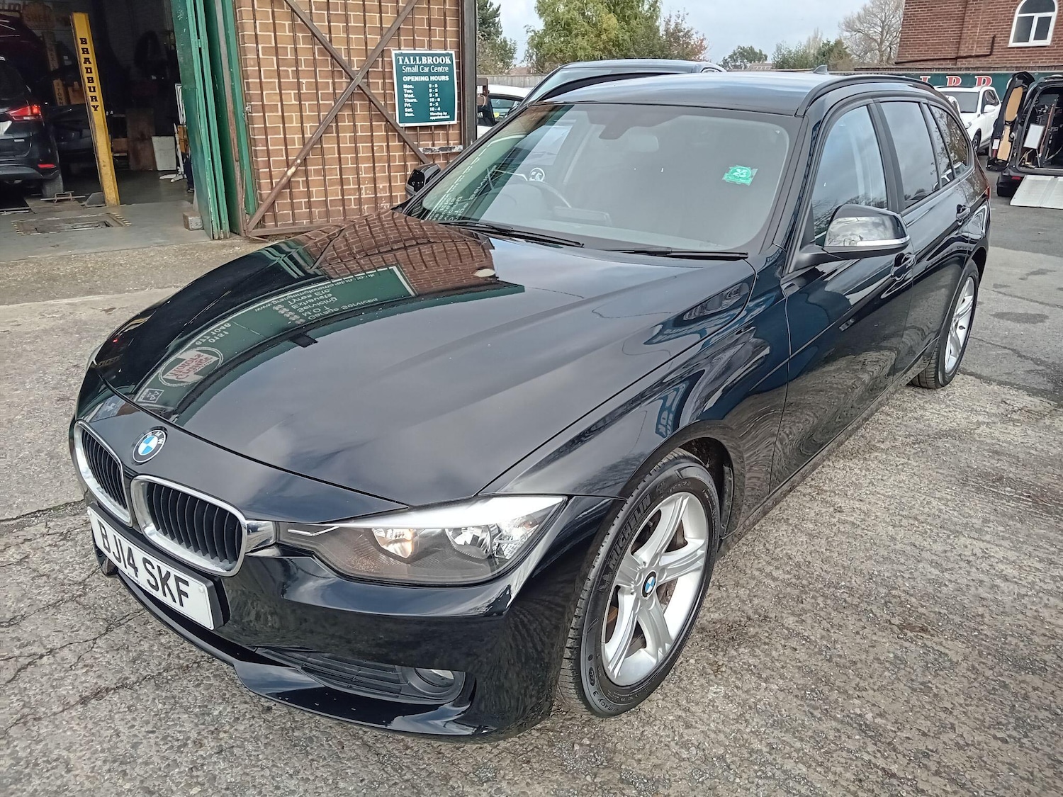 Used BMW 3 Series 2014 for sale - 76431943: Photo 17