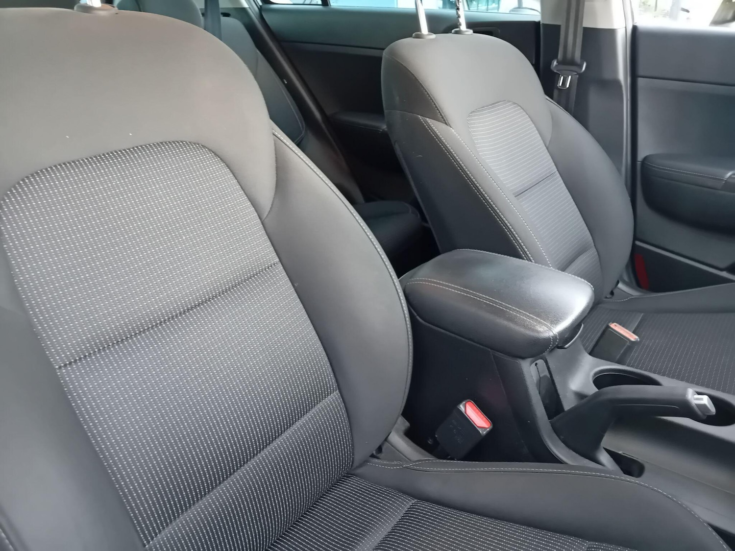 Used Kia Sportage 2018 for sale - 76850352: Photo 16