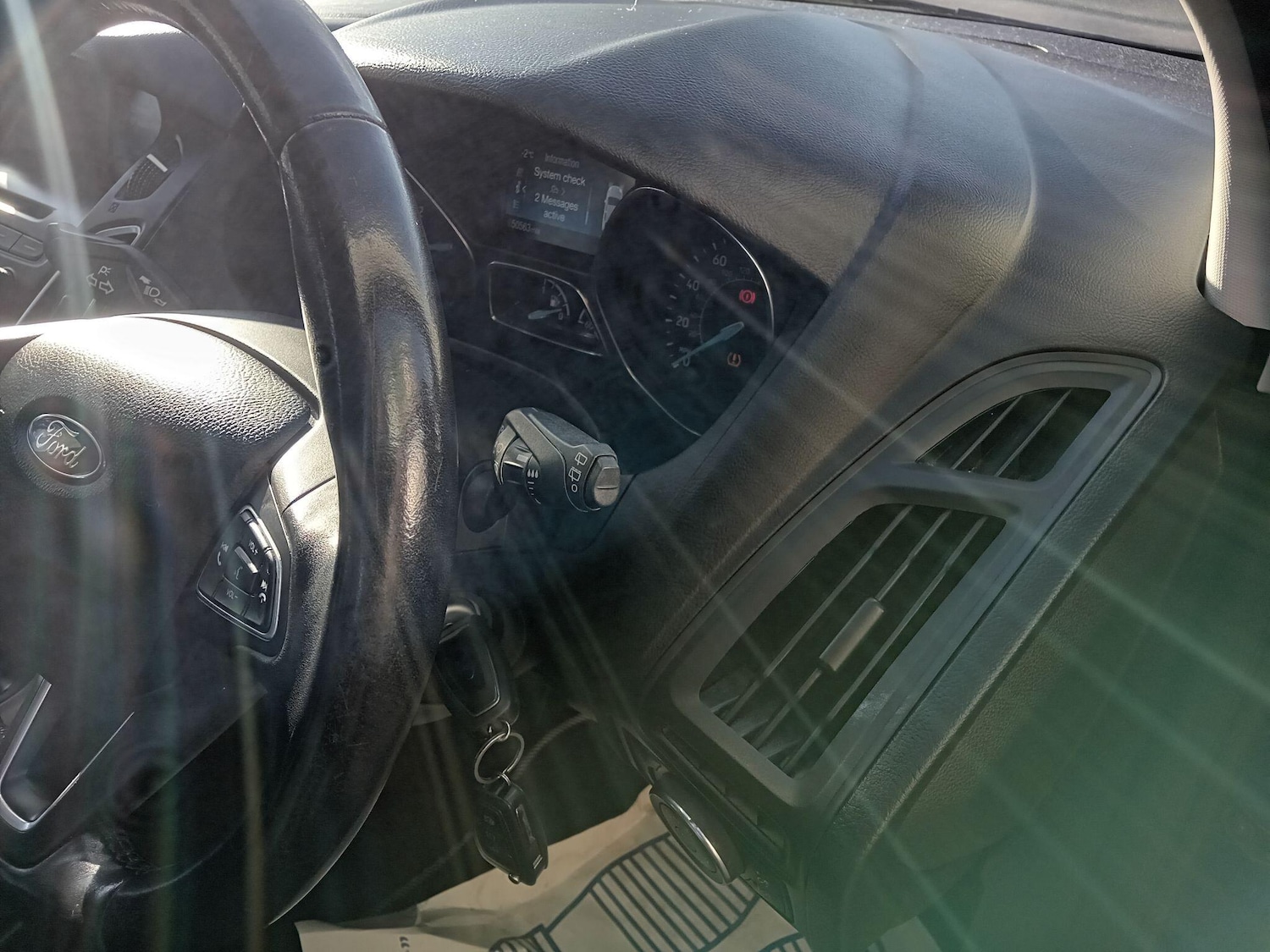 Used Ford Focus 2015 for sale - 76657021: Photo 11