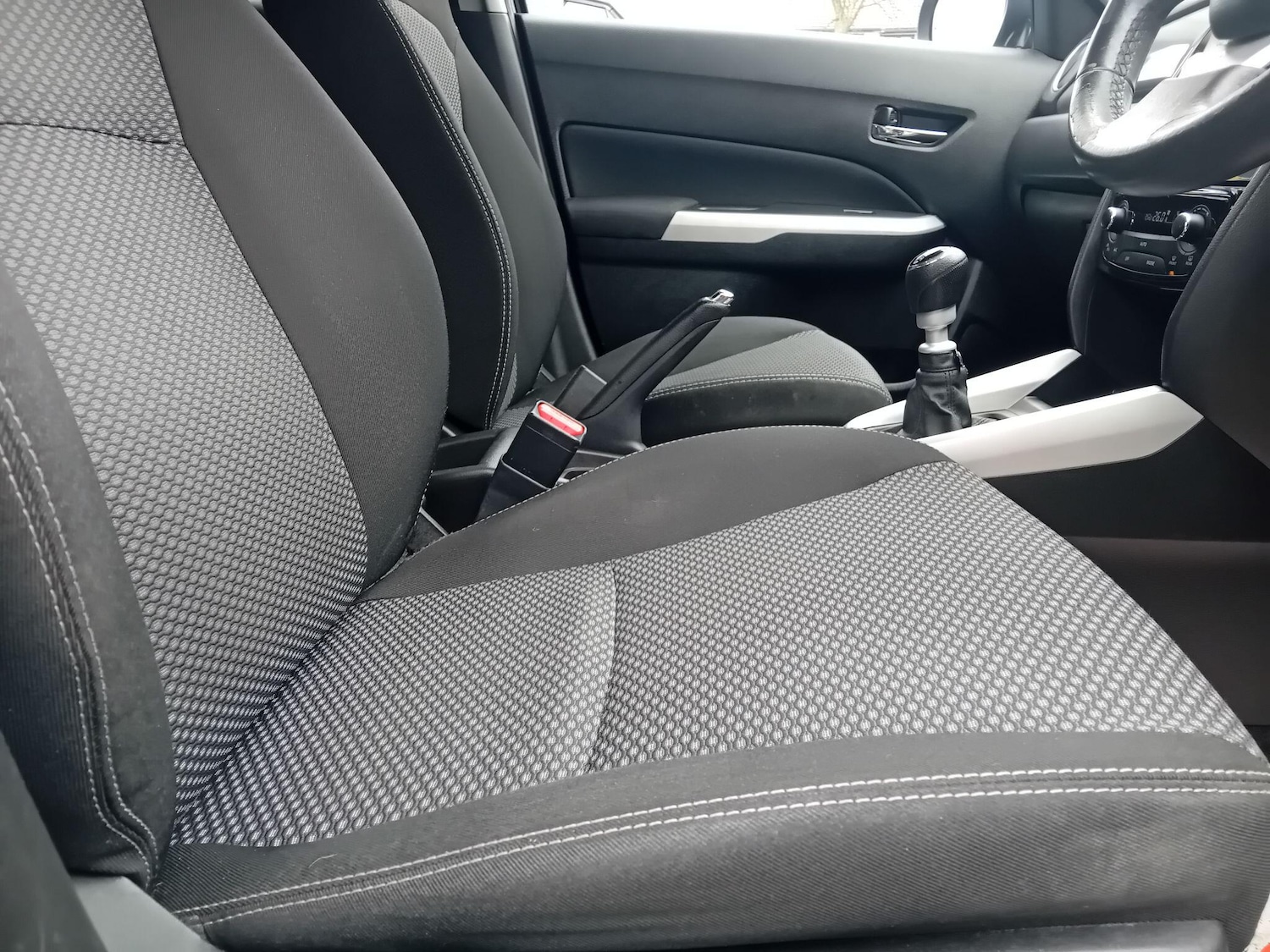 Used Suzuki Vitara 2016 for sale - 77646631: Photo 35