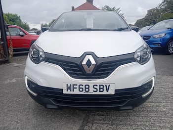 Used Renault Captur 2018 for sale - 79553972: Photo