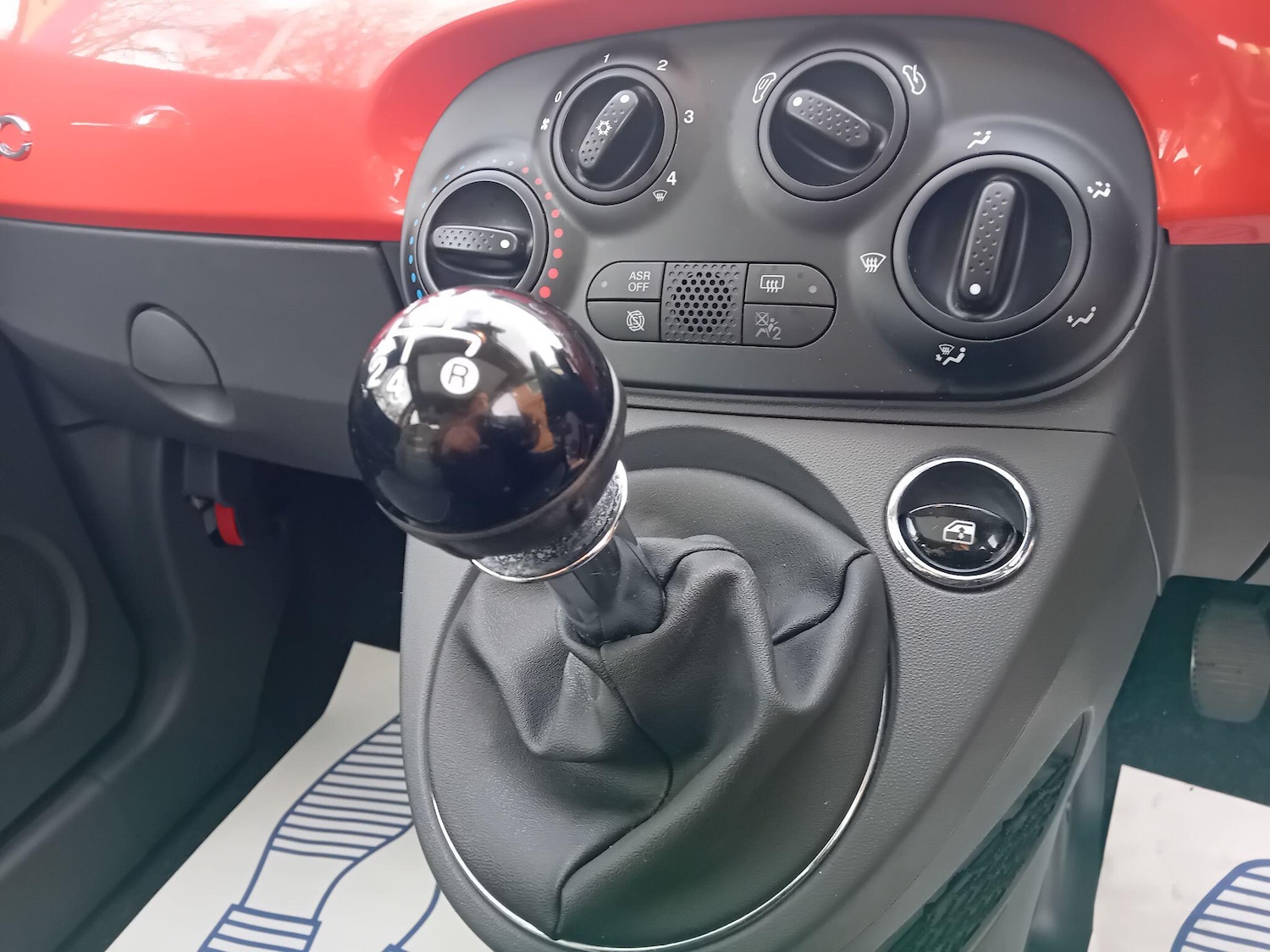 Used Fiat 500 2016 for sale - 76432968: Photo 28