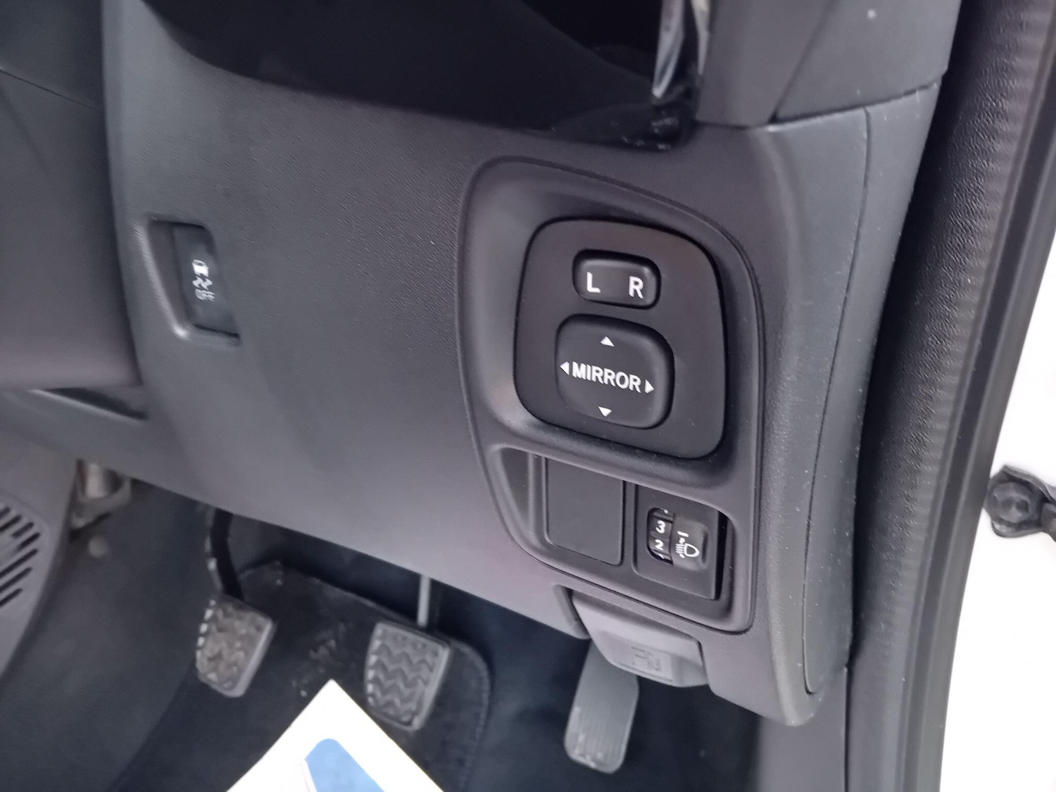 Used Toyota AYGO 2015 for sale - 76850185: Photo 16