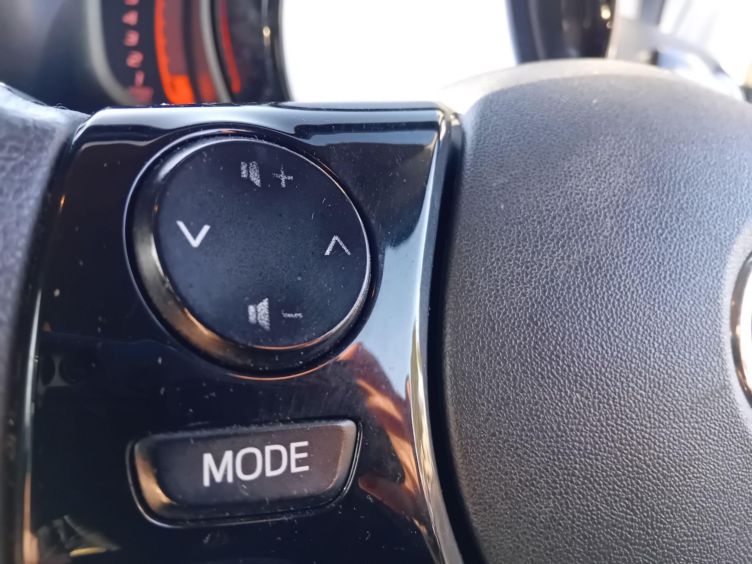 Used Toyota AYGO 2015 for sale - 76850185: Photo 18