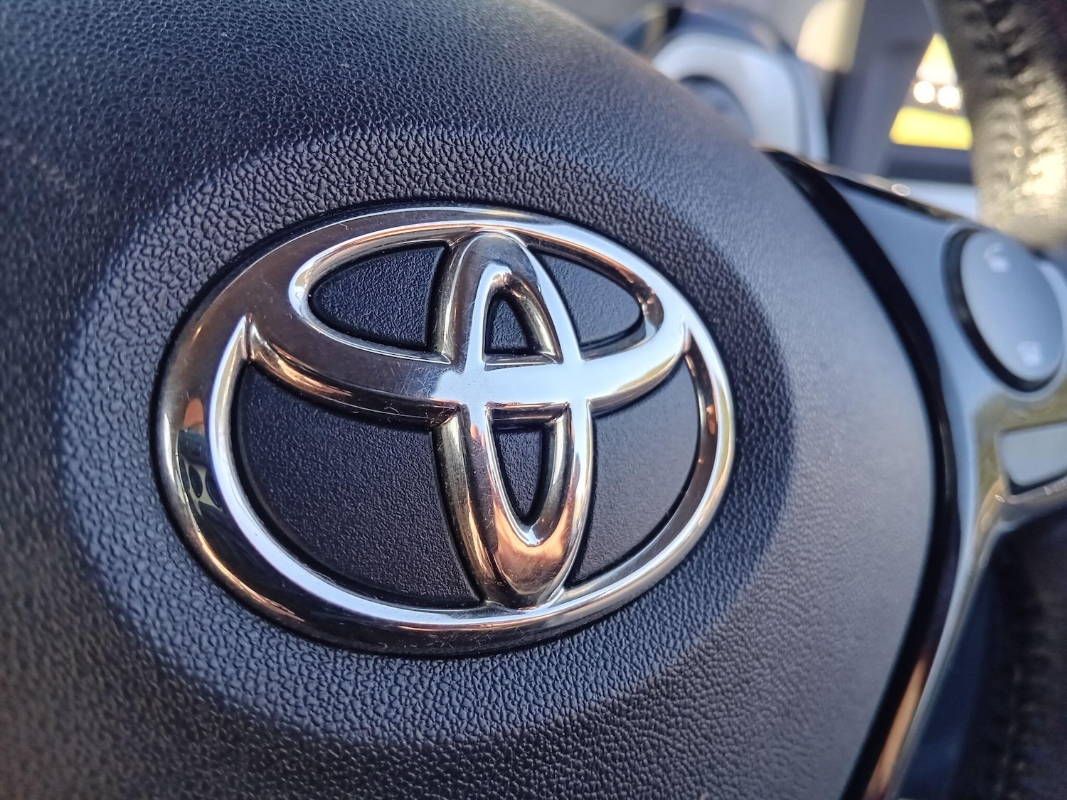 Used Toyota AYGO 2015 for sale - 76850185: Photo 22