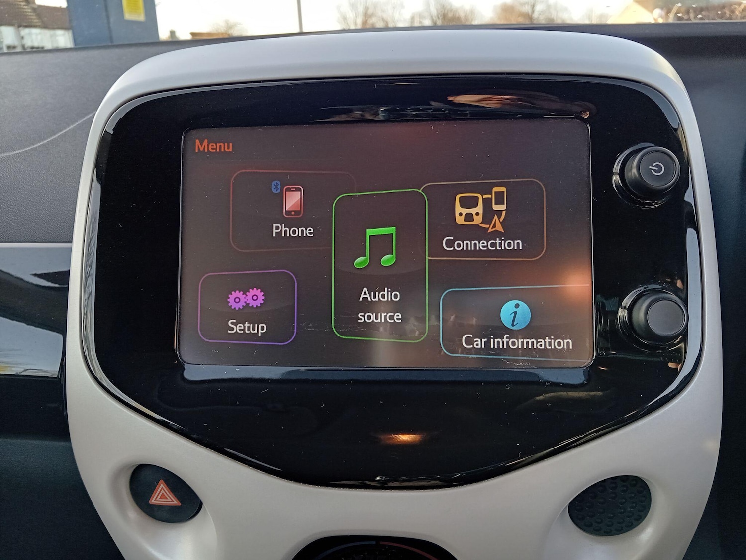 Used Toyota AYGO 2015 for sale - 76850185: Photo 25