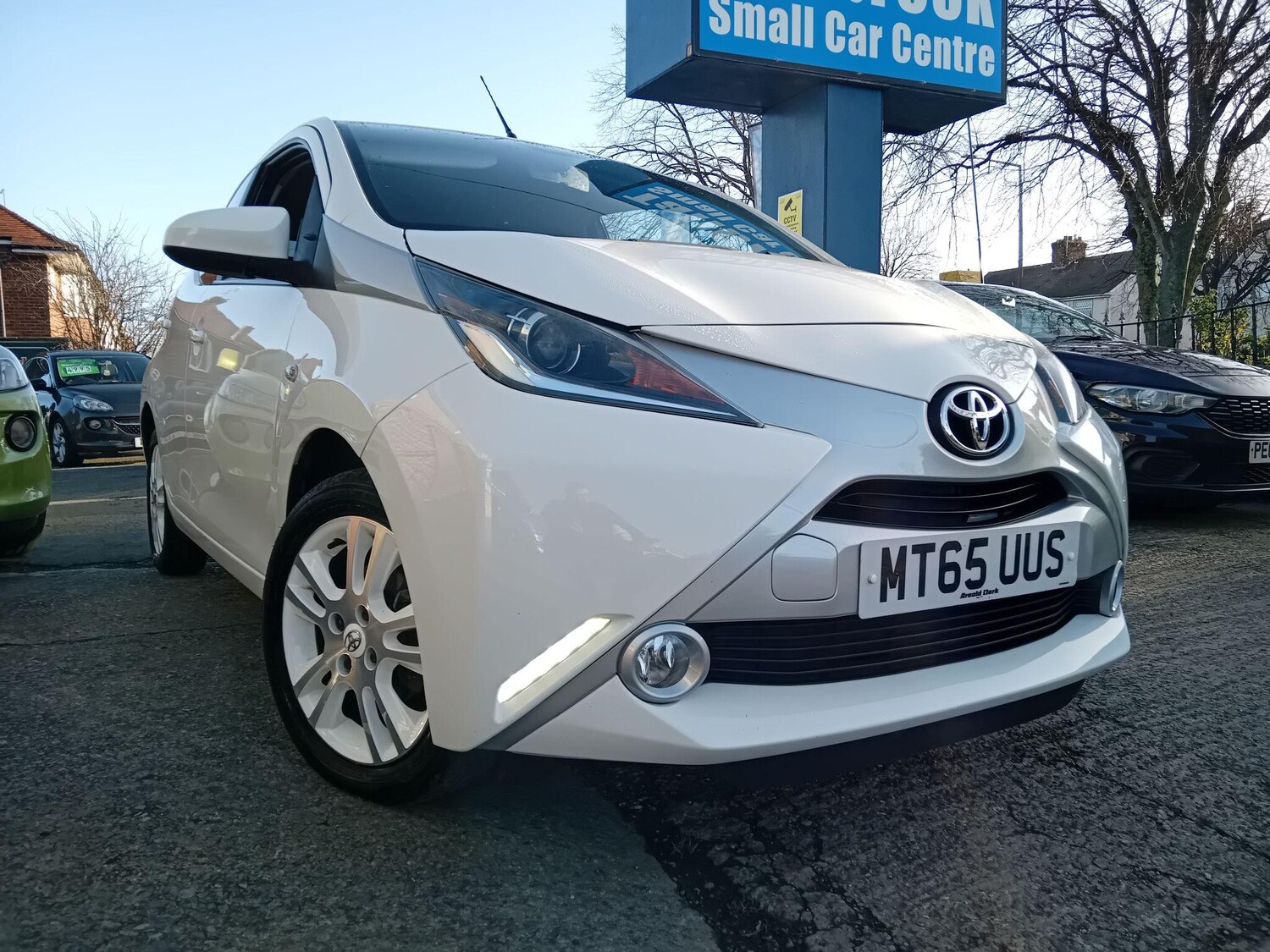 Used Toyota AYGO 2015 for sale - 76850185: Photo 5