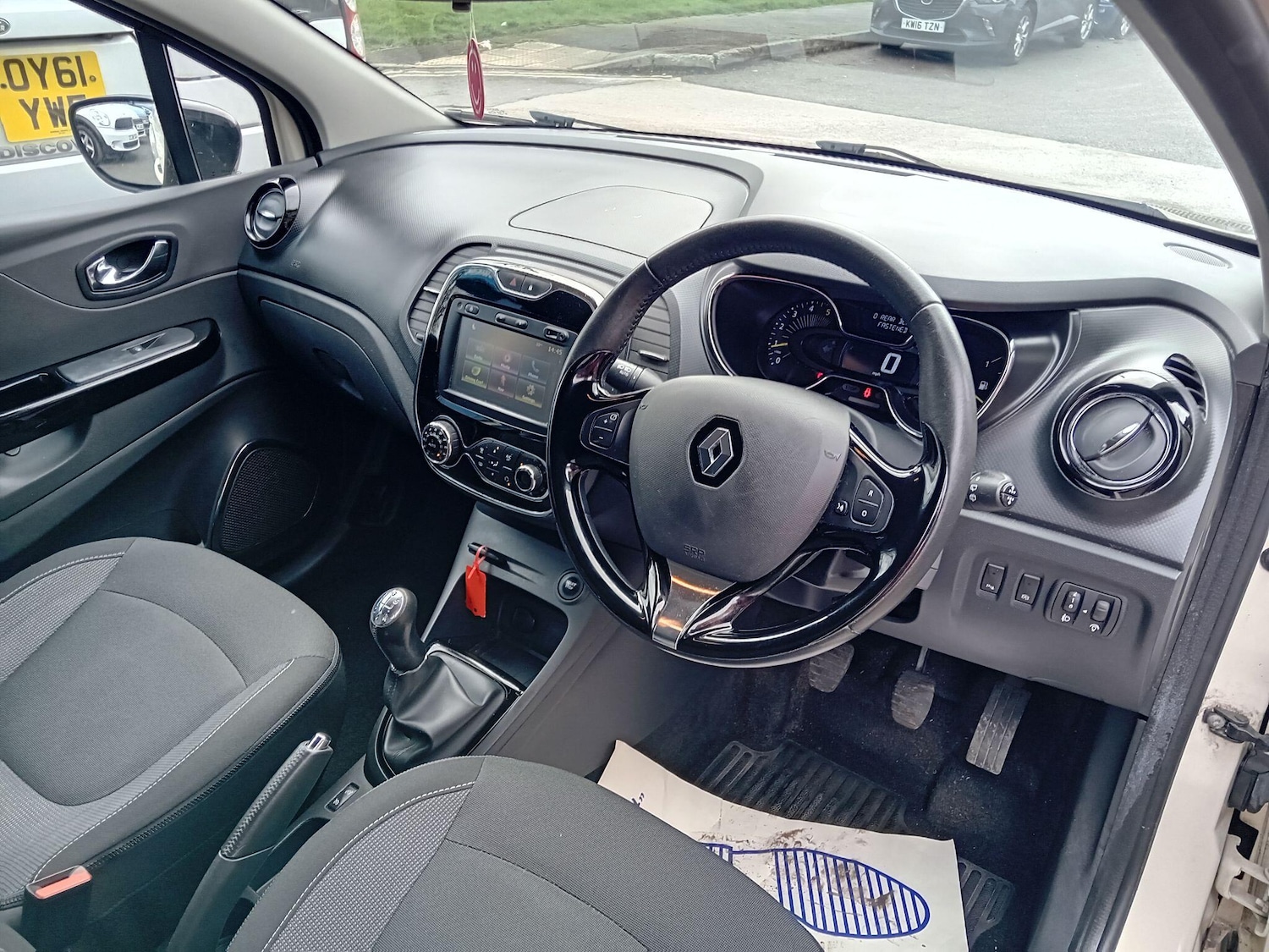 Used Renault Captur 2016 for sale - 77783773: Photo 16