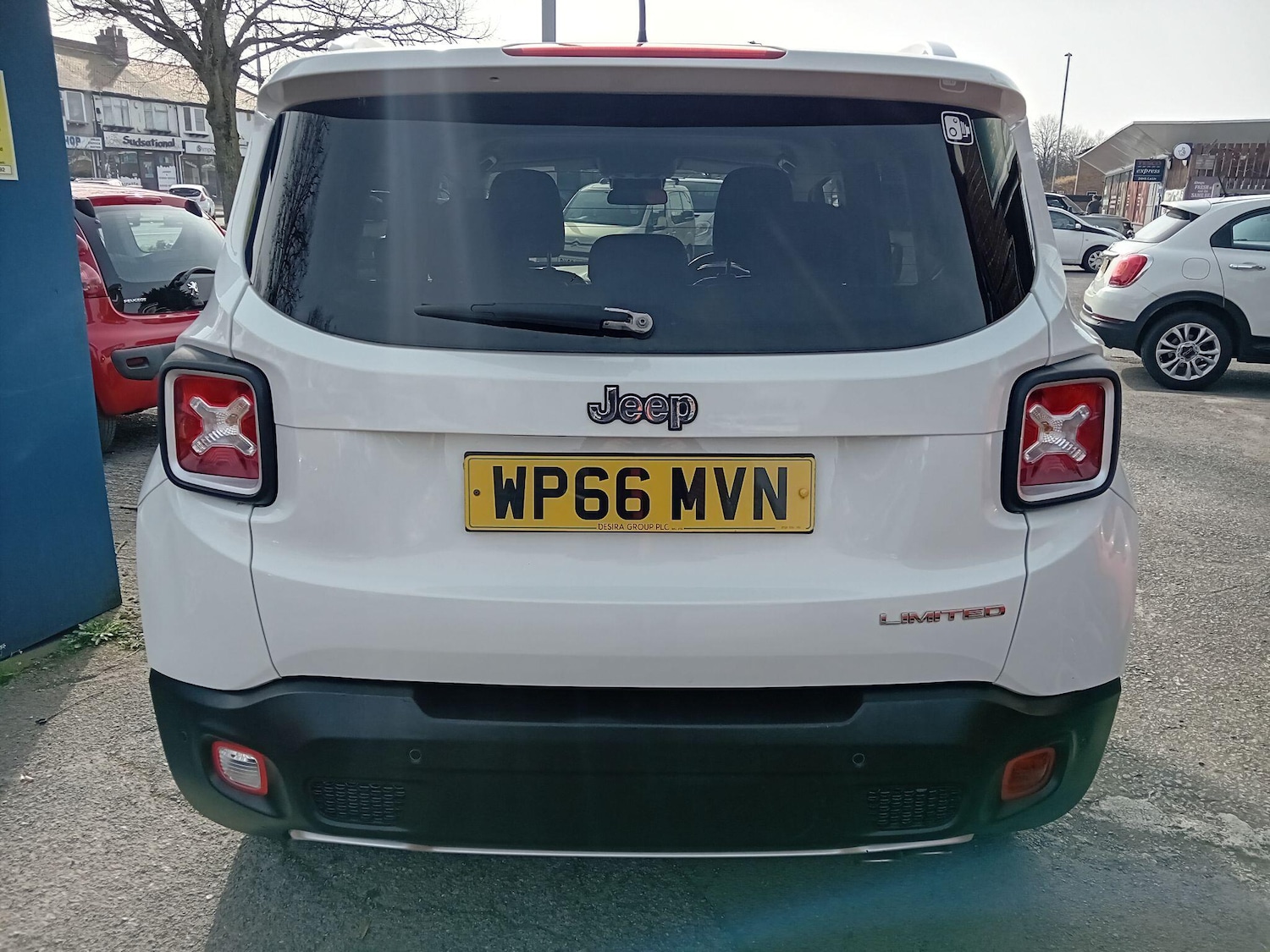 Used Jeep Renegade 2016 for sale - 77969999: Photo 11