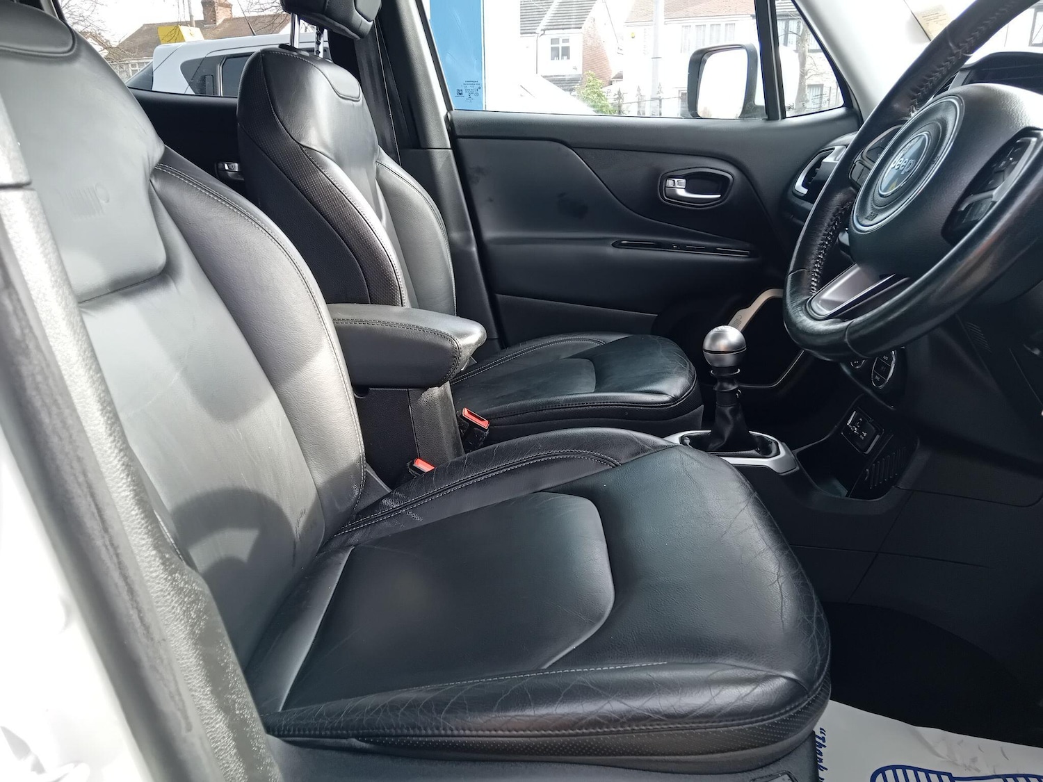 Used Jeep Renegade 2016 for sale - 77969999: Photo 16