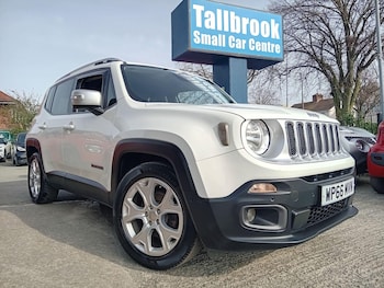 Used Jeep Renegade 2016 for sale - 77969999: Photo