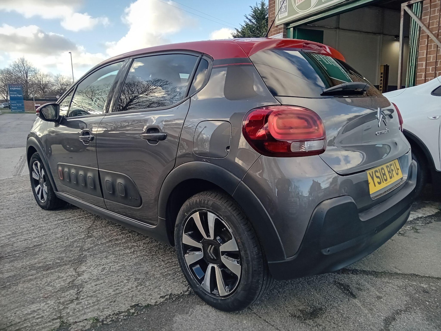 Used Citroen C3 2018 for sale - 76632676: Photo 10