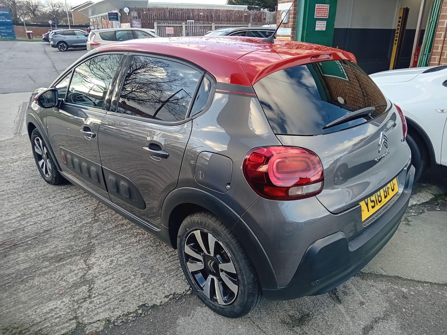 Used Citroen C3 2018 for sale - 76632676: Photo 12