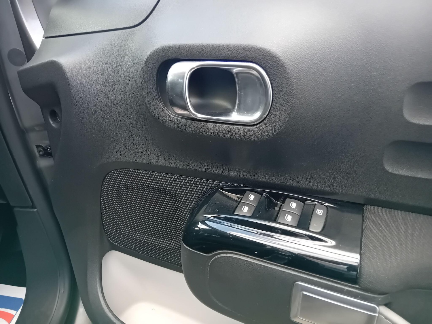 Used Citroen C3 2018 for sale - 76632676: Photo 20