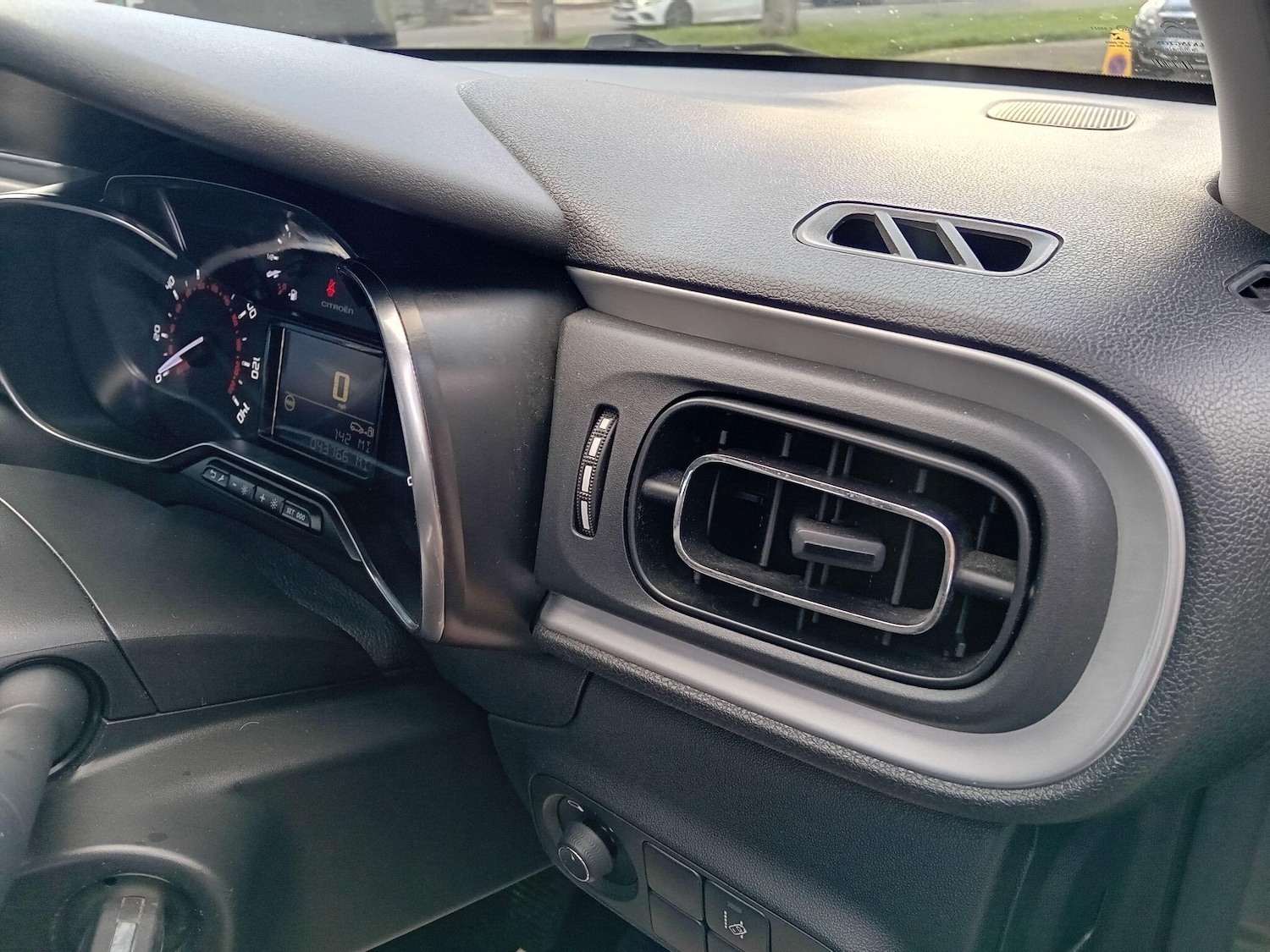 Used Citroen C3 2018 for sale - 76632676: Photo 21