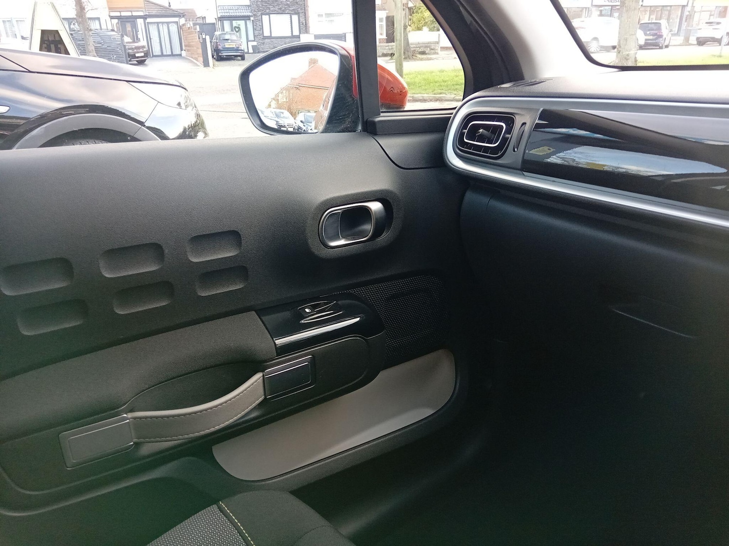 Used Citroen C3 2018 for sale - 76632676: Photo 31