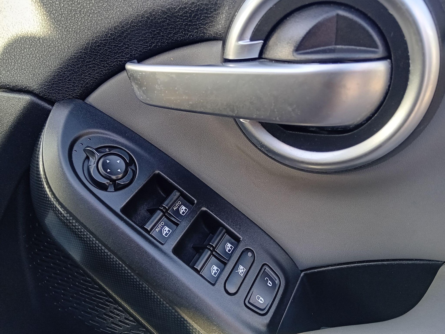 Used Fiat 500X 2016 for sale - 76994101: Photo 25