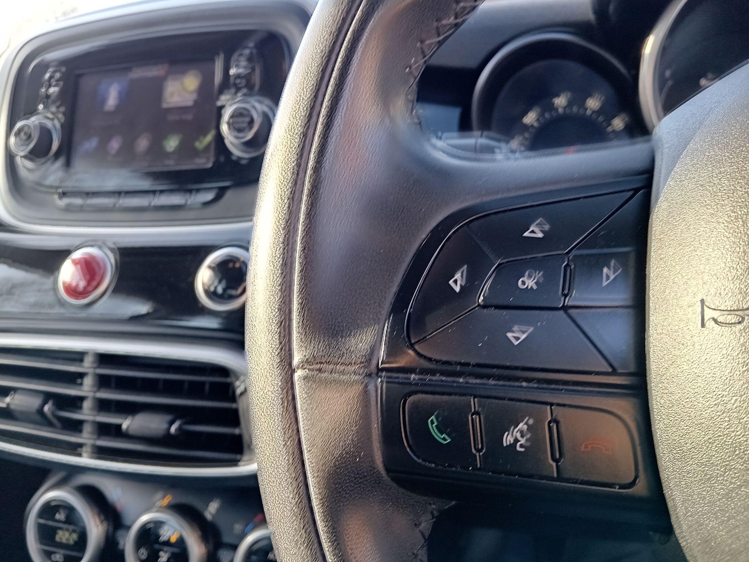 Used Fiat 500X 2016 for sale - 76994101: Photo 34