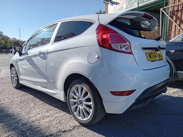 Used Ford Fiesta 2014 for sale - 76200112: Photo 15