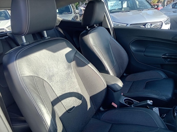 Used Ford Fiesta 2014 for sale - 76200112: Photo 25