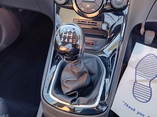 Used Ford Fiesta 2014 for sale - 76200112: Photo 37