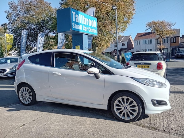 Used Ford Fiesta 2014 for sale - 76200112: Photo 8