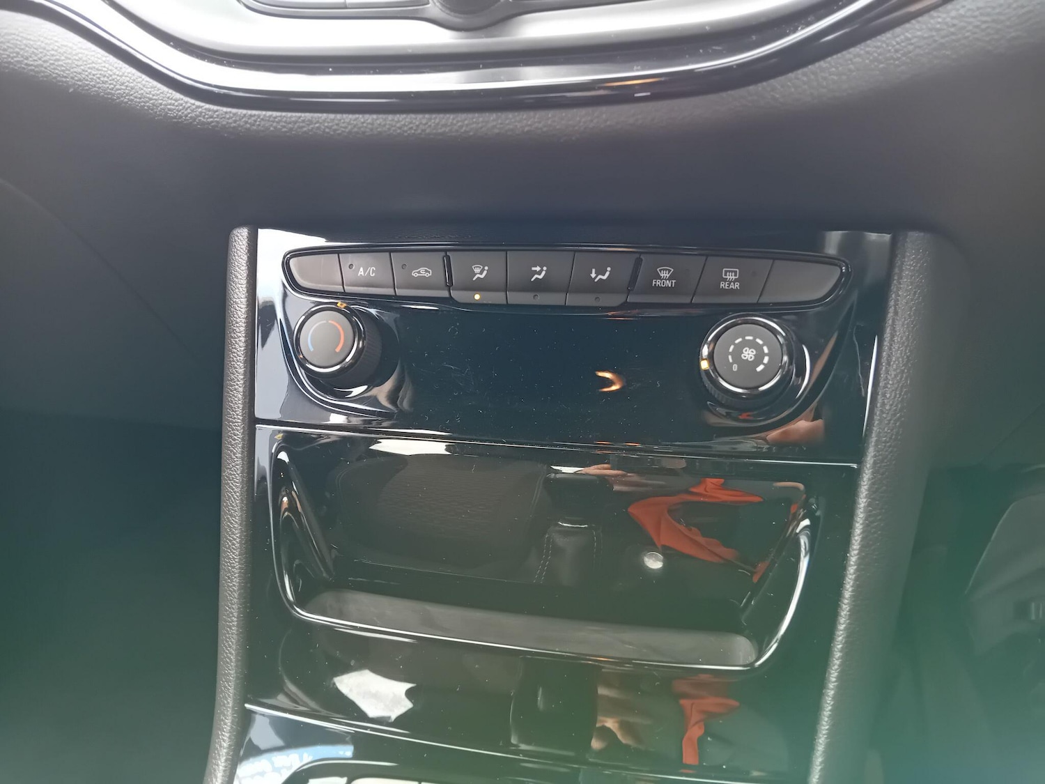 Used Vauxhall Astra 2017 for sale - 77784103: Photo 26