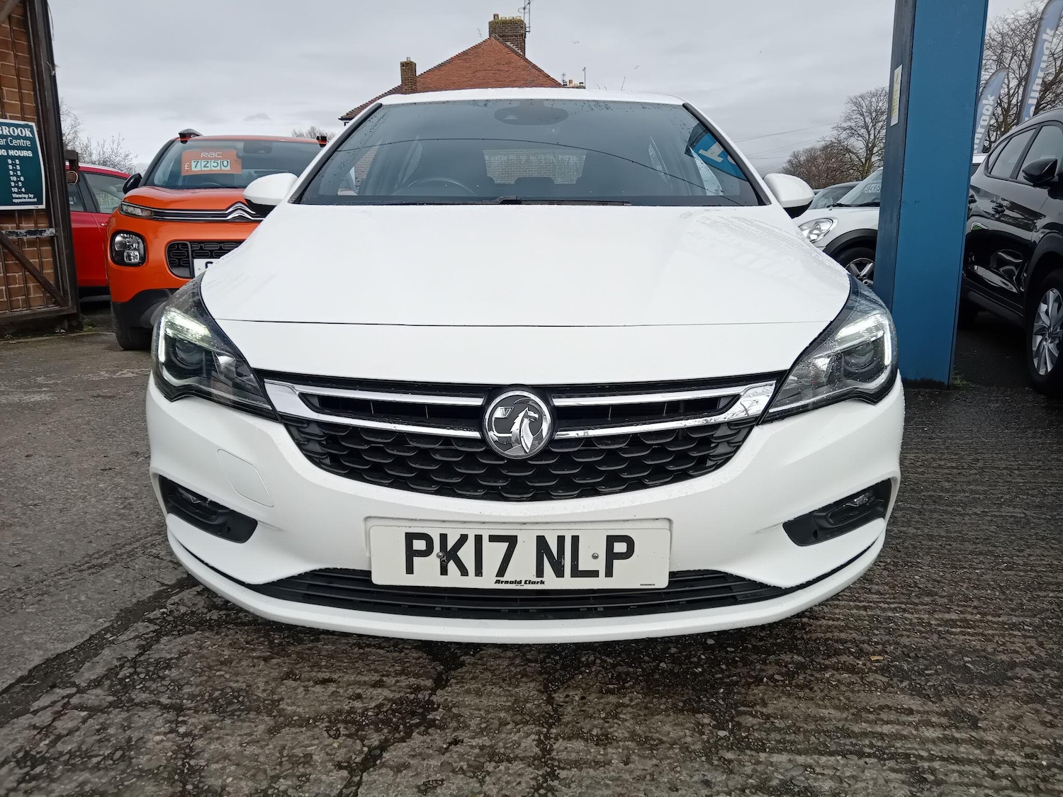 Used Vauxhall Astra 2017 for sale - 77784103: Photo 3