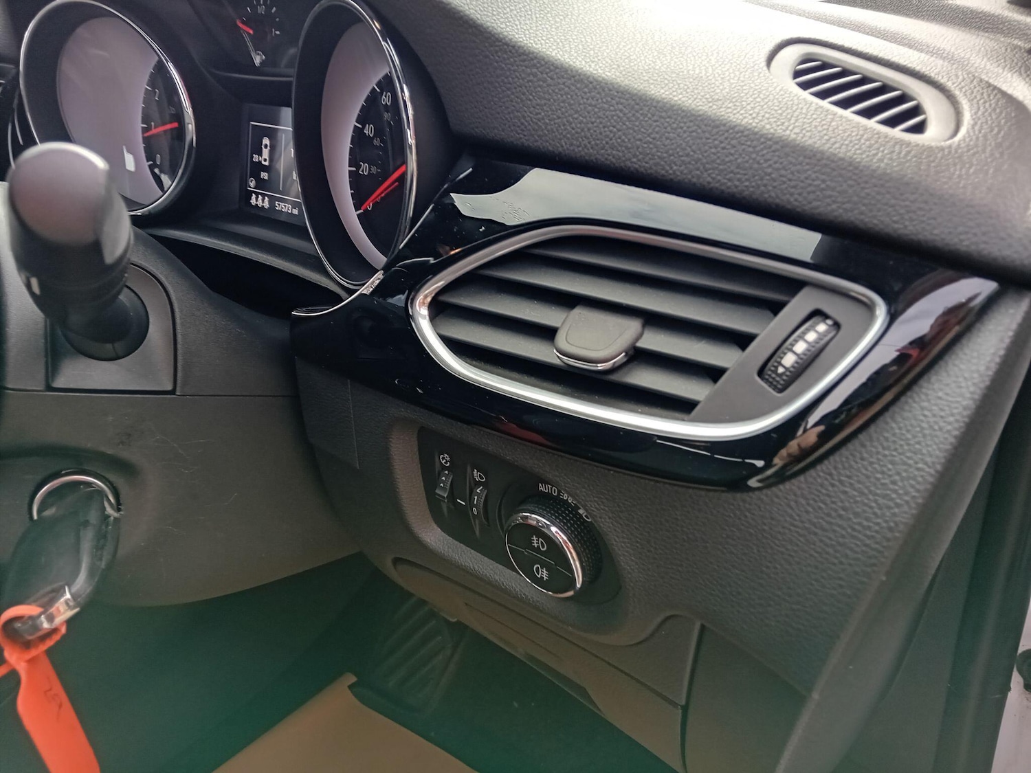 Used Vauxhall Astra 2017 for sale - 77784103: Photo 41