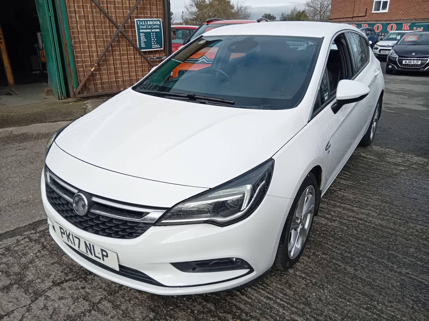 Used Vauxhall Astra 2017 for sale - 77784103: Photo 8