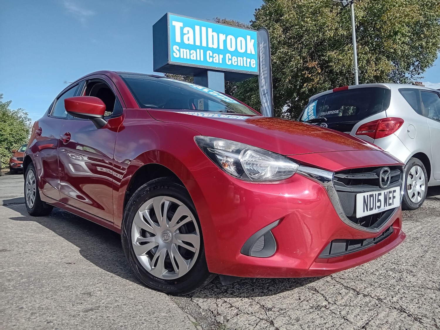 Used Mazda Mazda2 2015 for sale - 75940393: Photo 1