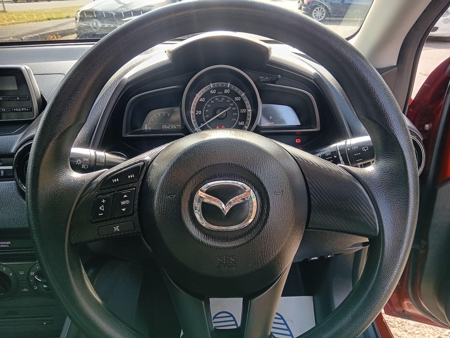 Used Mazda Mazda2 2015 for sale - 75940393: Photo 21