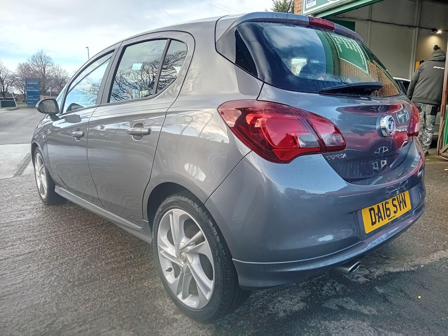Used Vauxhall Corsa 2016 for sale - 77229710: Photo 5