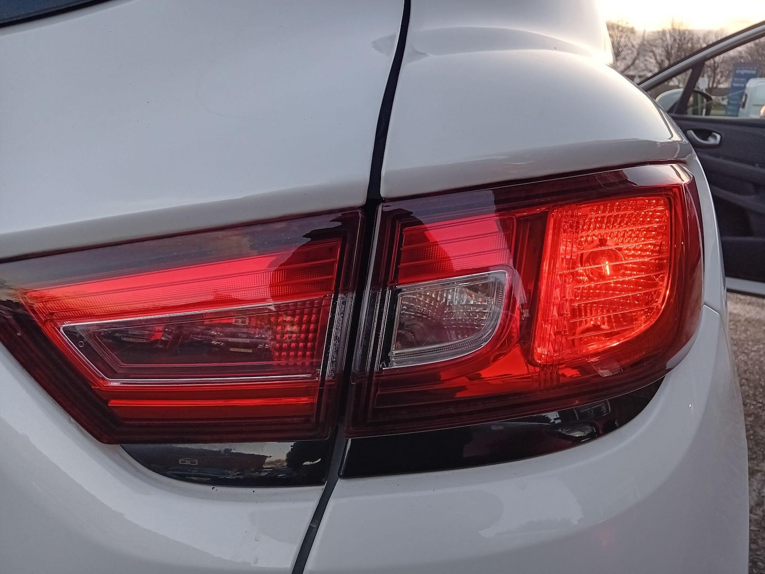 Used Renault Clio 2017 for sale - 76701617: Photo 32