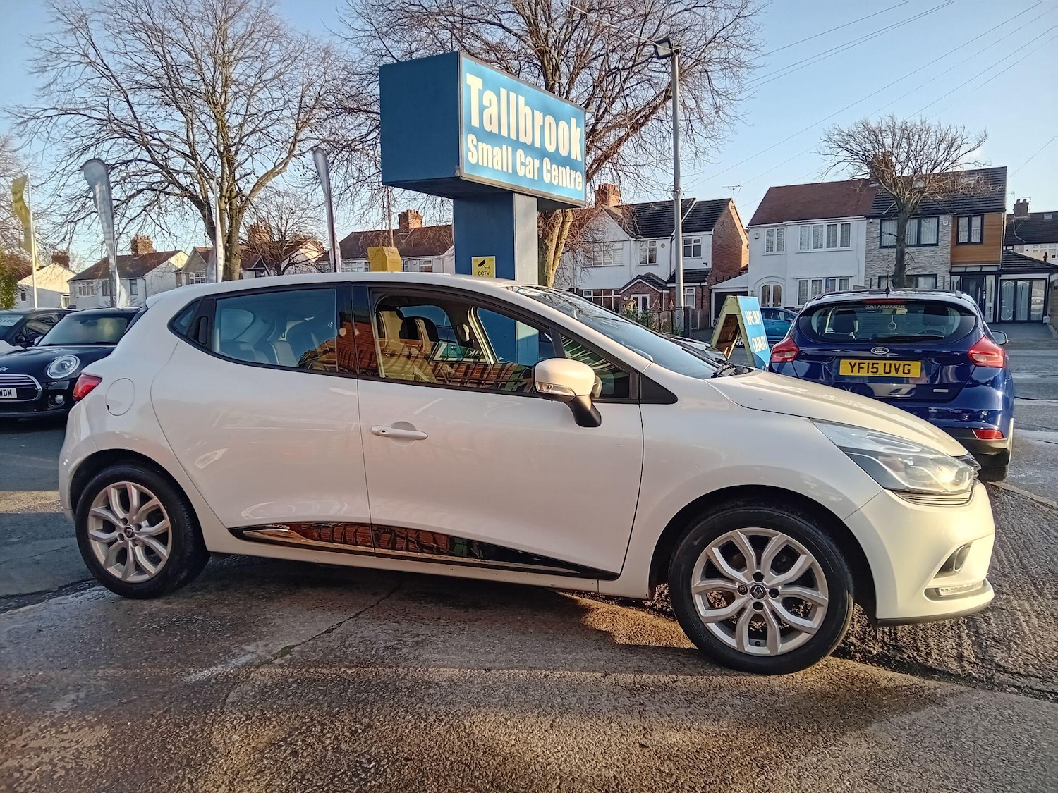 Used Renault Clio 2017 for sale - 76701617: Photo 7