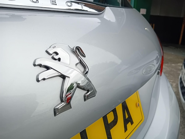Used Peugeot 208 2017 for sale - 75362878: Photo 11