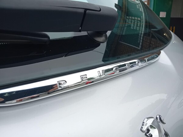 Used Peugeot 208 2017 for sale - 75362878: Photo 12