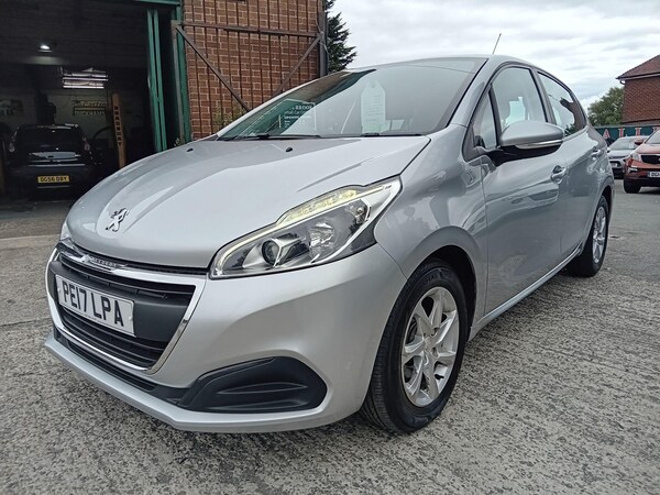 Used Peugeot 208 2017 for sale - 75362878: Photo 13