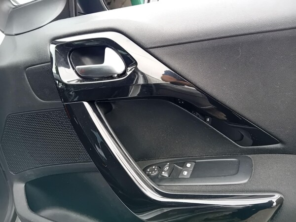 Used Peugeot 208 2017 for sale - 75362878: Photo 20