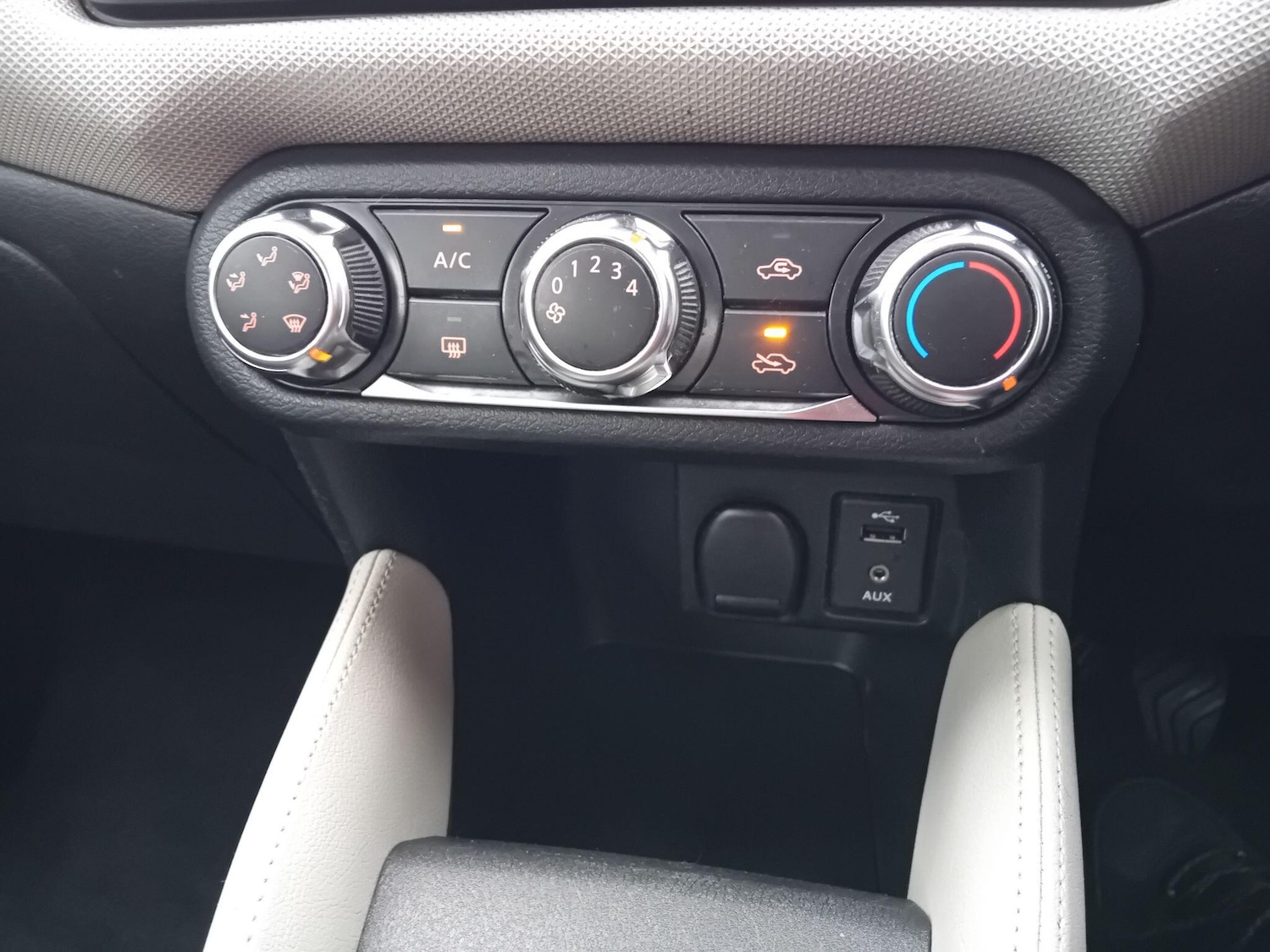 Used Nissan Micra 2018 for sale - 76927042: Photo 23