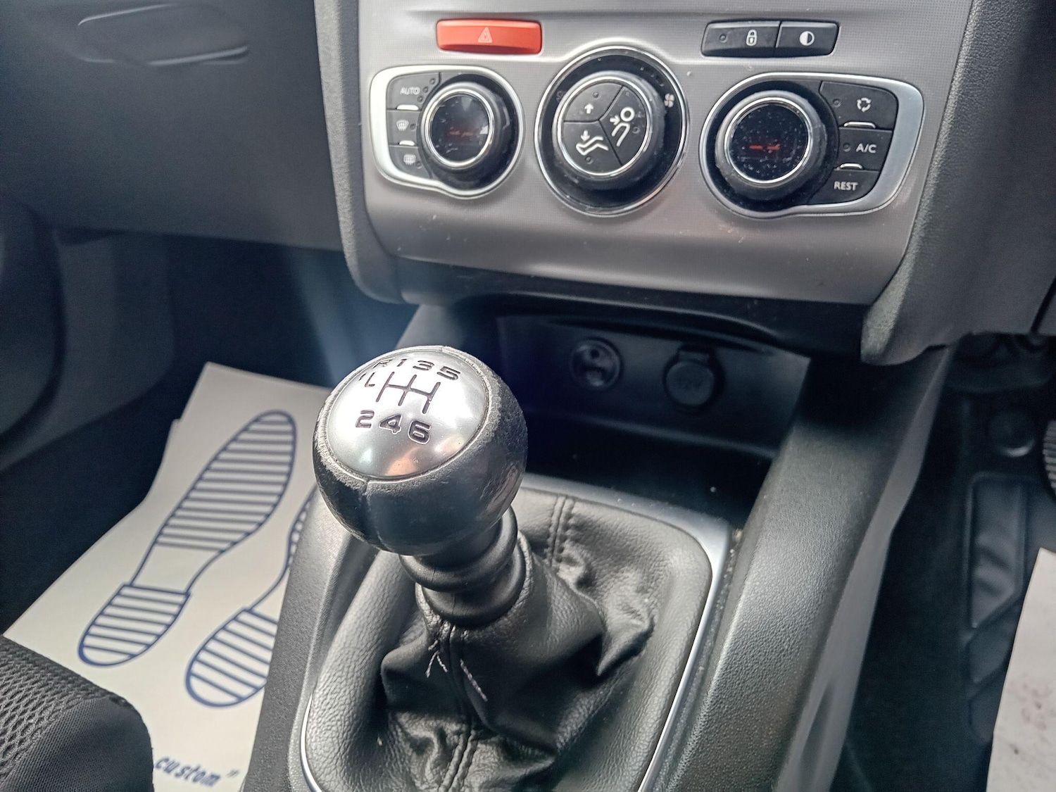 Used Citroen C4 2018 for sale - 76701877: Photo 16