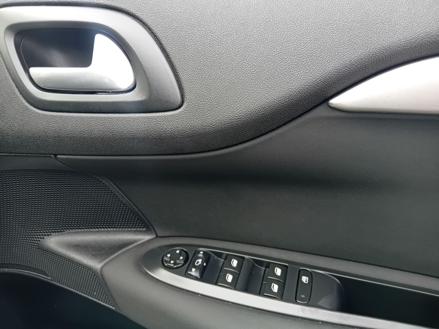 Used Citroen C4 2018 for sale - 76701877: Photo 30