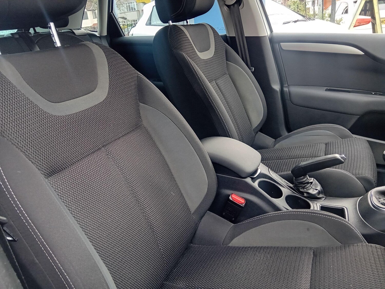 Used Citroen C4 2018 for sale - 76701877: Photo 38