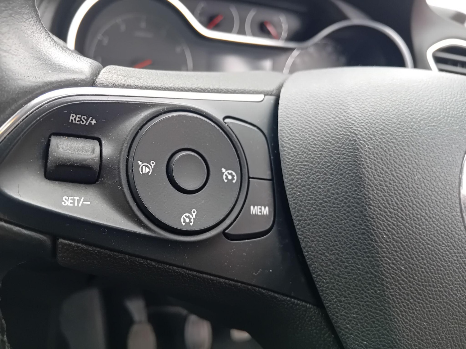 Used Vauxhall Grandland X 2018 for sale - 78085935: Photo 36